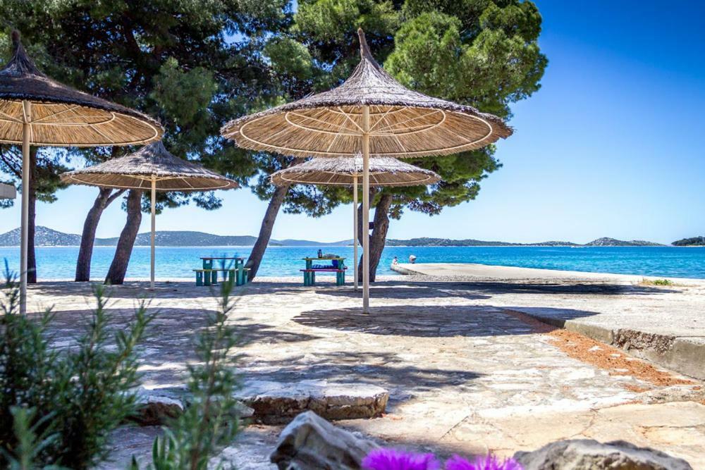 Apartments Oliva Vodice Exteriör bild